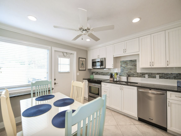 Siesta Key Vacation Rental Townhome One Minute to Beach